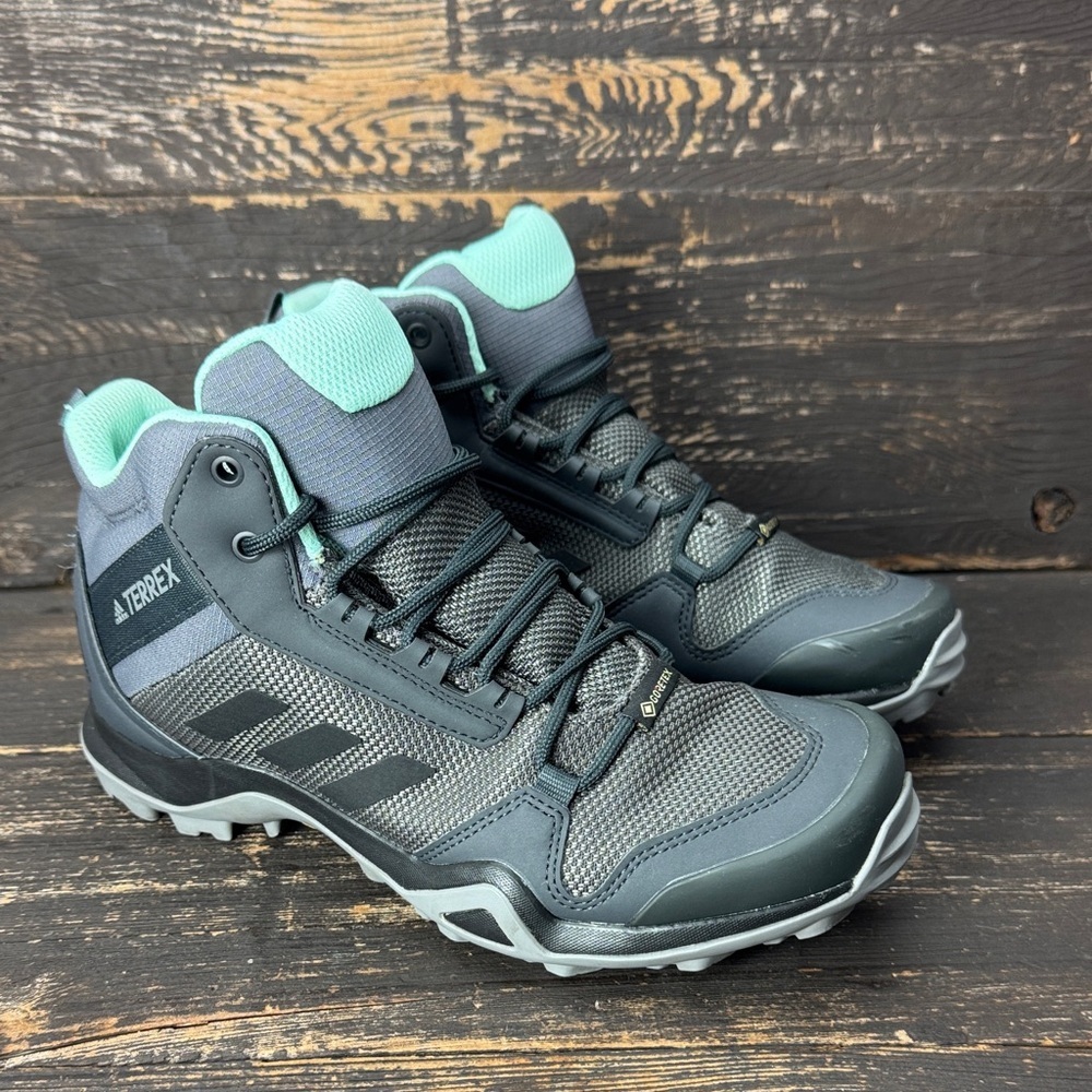 Adidas Terrex Women's AX3 Hiking Shoes Size 7